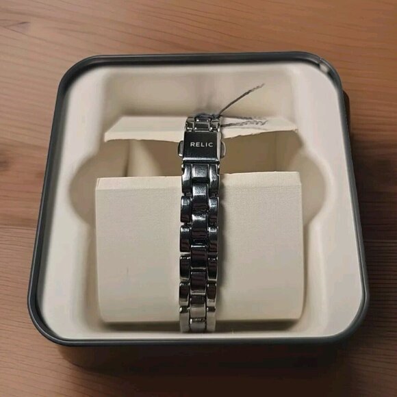 Relic By Fossil womens watch - Picture 2 of 5